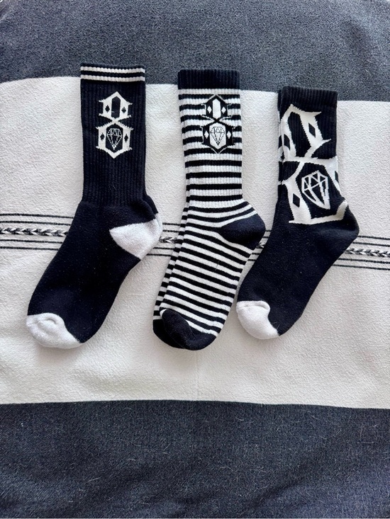 Rebel8 Other - Rebel8 Black & White Patterned Men’s Crew Socks - Pack of 3